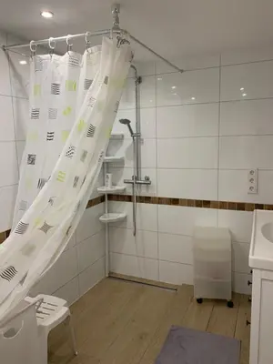 Ein Badezimmer in der Unterkunft Knusperhäuschen