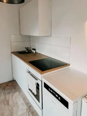 Küche/Küchenzeile in der Unterkunft Wohnen im 3 Ländereck! Essen, Mülheim, Oberhausen. BSDG