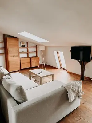 TV/Unterhaltungsangebot in der Unterkunft Wohnen im ruhigen Mülheim an der Ruhr. UDG