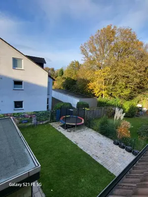 Ein Garten an der Unterkunft Apartment Bochum