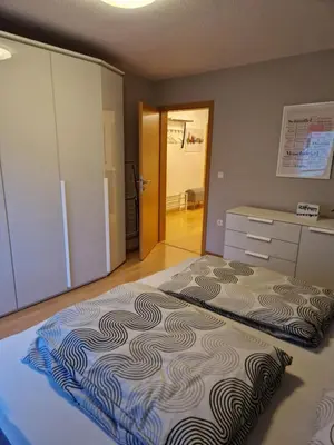 Ein Bett oder Betten in einem Zimmer der Unterkunft Ruhrpottbude - Private Ferienwohnung im Herzen des Ruhrgebiets