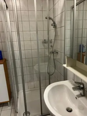 Ein Badezimmer in der Unterkunft Privatzimmer Haus Grünewald