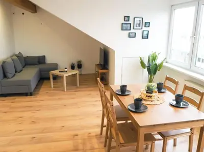 Ein Sitzbereich in der Unterkunft City Wohnung Zentral 89-12