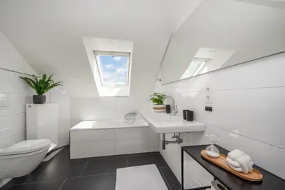 Ein Badezimmer in der Unterkunft Lichterfüllte Erholungsoase für Groß und Klein