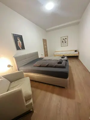 Grundriss der Unterkunft 2Schlafenzimmer 5Betten Montuerwhonung