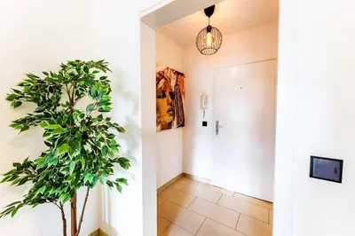 Grundriss der Unterkunft Modernes Apartment l Oasis l mit Balkon Nähe Hauptbahnhof