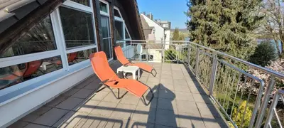 Ein Balkon oder eine Terrasse in der Unterkunft Vierzimmerwohnung am Harkortsee