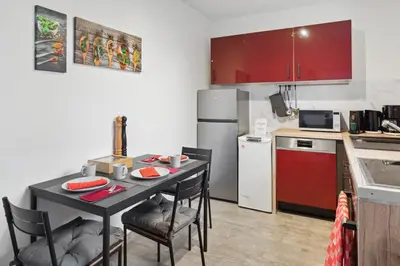 Küche/Küchenzeile in der Unterkunft 1 Zi. Wohnung, 34m², Parken, Messe DUS