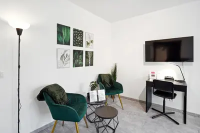 TV/Unterhaltungsangebot in der Unterkunft 1 Zi. Wohnung, 34m², Parken, Messe DUS