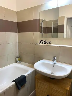 Ein Badezimmer in der Unterkunft Design Apartment ARTstudio 5 nahe City l Messe l IGA 27