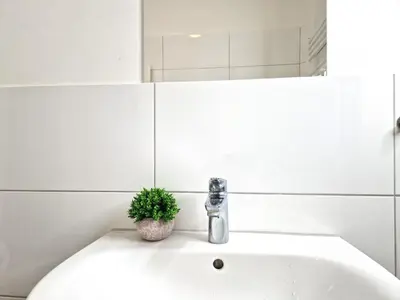 Ein Badezimmer in der Unterkunft Meribu L92 Wohnung für Monteure und Arbeiter