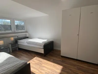 Ein Bett oder Betten in einem Zimmer der Unterkunft Meribu D99 Wohnung für Monteure und Arbeiter