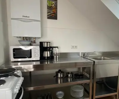 Küche/Küchenzeile in der Unterkunft Meribu D99 Wohnung für Monteure und Arbeiter