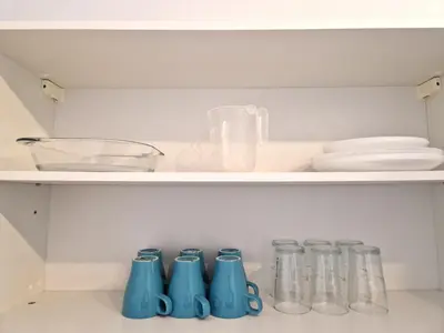 Küche/Küchenzeile in der Unterkunft Meribu F85-87 Wohnung für Monteure und Arbeiter