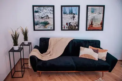 Ein Sitzbereich in der Unterkunft Central-Living brown - Wifi - Netflix - 5 Pers