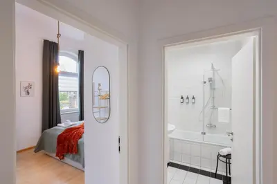 Ein Badezimmer in der Unterkunft Stilvoll & historisch I Kingbetten+Küche+Parkplatz