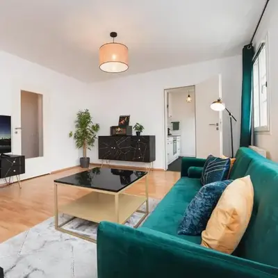 Smart Home - Wuppertal - Perfect for 4 Guests! Central - Netflix - Schwebebahn - Free Parking Zone