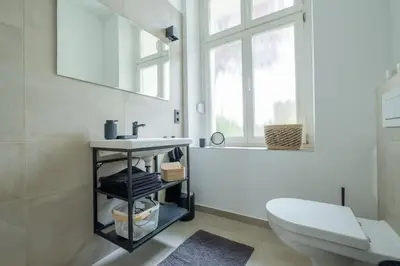Ein Badezimmer in der Unterkunft Design Altbautraum in der City - Nähe DUS & Dortmund & Köln & Essen