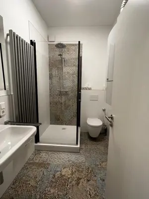 Ein Badezimmer in der Unterkunft Lisboa: Messe-/Business-/Ferienwohnung
