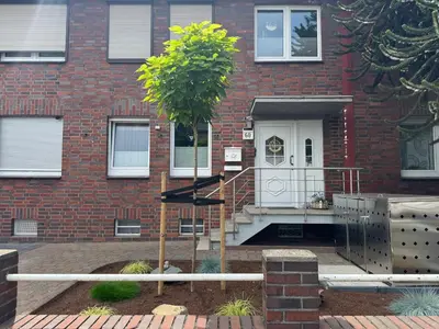 Das Gebäude in dem sich die Ferienwohnung befindet