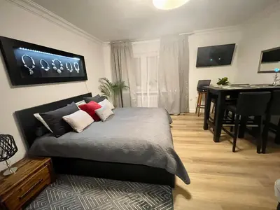 TV/Unterhaltungsangebot in der Unterkunft Tunnel Apartment - Nordbahntrasse, Kontaktloser Self-Check-in, Netflix