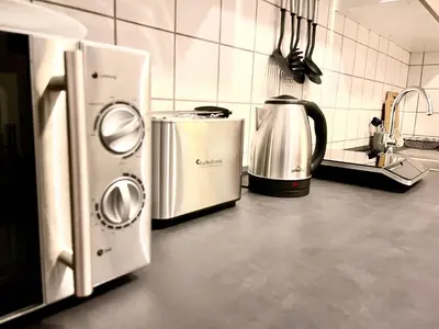 Küche/Küchenzeile in der Unterkunft Tunnel Apartment - Nordbahntrasse, Kontaktloser Self-Check-in, Netflix