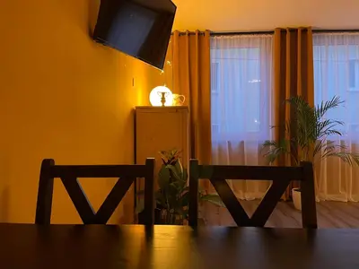 TV/Unterhaltungsangebot in der Unterkunft Terracotta Apartment - Zentral, Parken, Netflix, Kontaktloses Einchecken, Kingsize-Bett