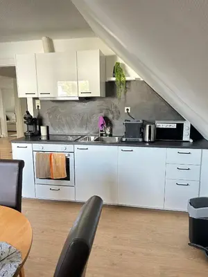 Küche/Küchenzeile in der Unterkunft FeWo & Monteurwohnung