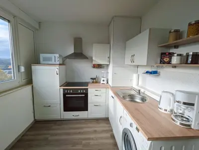 Küche/Küchenzeile in der Unterkunft Wohnung mit Balkon und Aufzug