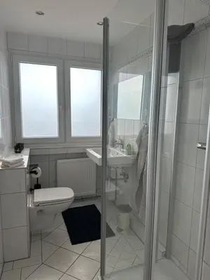 Ein Badezimmer in der Unterkunft Ferienwohnung in Hattingen Südstadt