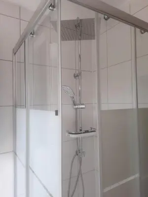 Ein Badezimmer in der Unterkunft Kleine 2 Zimmerwohnung für max 3 Personen