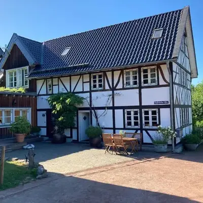 Fachwerkhaus am Waldesrand