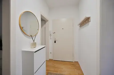 Grundriss der Unterkunft Goodliving Apartments mit Netflix Büro und Parkplatz