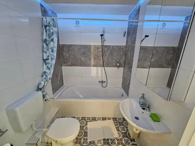 Ein Badezimmer in der Unterkunft Duisburg Zentral Nord