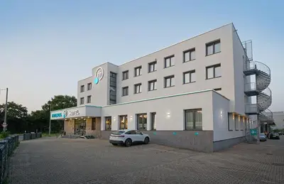 Das Gebäude in dem sich das Hotel befindet