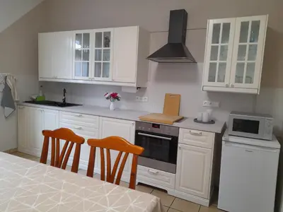 Küche/Küchenzeile in der Unterkunft Ferienwohnung Bottrop Radetzki
