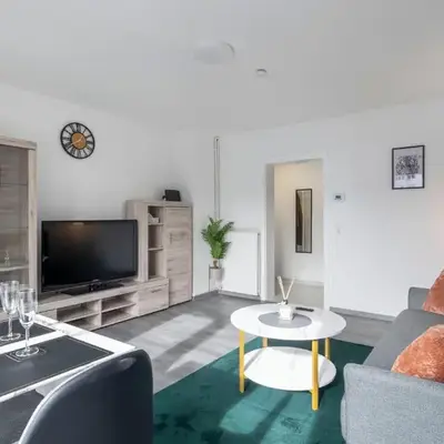 44 Apartments - Modern