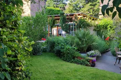 Ein Garten an der Unterkunft Ruhrpott-Paradies