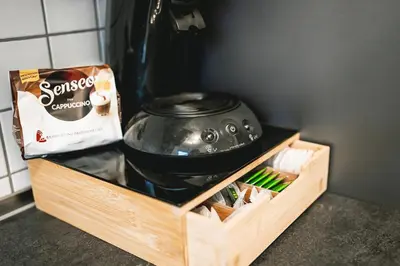 Kaffee-/Teezubehör in der Unterkunft Zentral-Kingsize Bett-Playstation 4-HBF nach Köln und Düsseldorf