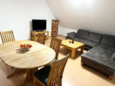 Ein Sitzbereich in der Unterkunft Beautiful Flat in Solingen