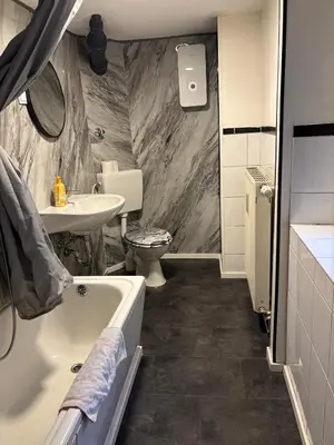 Ein Badezimmer in der Unterkunft Duisburg Flats 24