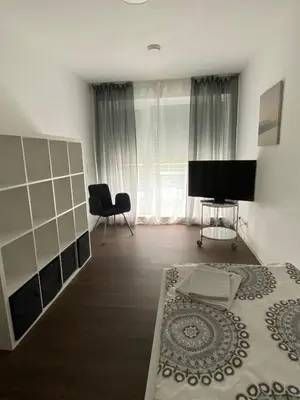 TV/Unterhaltungsangebot in der Unterkunft Modernes Ferienhaus mit 2 Balkonen, Terrasse und Garten !