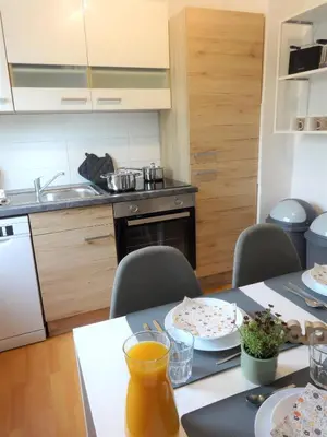 Grundriss der Unterkunft Helles Apartment mit Balkon für 5 Personen