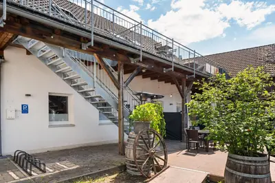Das Gebäude in dem sich die Ferienwohnung befindet
