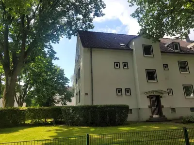 Das Gebäude in dem sich die Ferienwohnung befindet