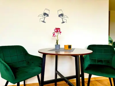 Ein Sitzbereich in der Unterkunft Zuhause im Ruhrgebiet 4 mit Balkon