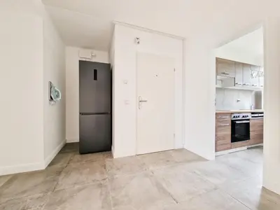 Grundriss der Unterkunft Tolstov Apartments - Monteurwohnungen - 3 Schlafzimmer - Küche - Balkon - Waschmaschine - 25 Min zur Messe DUS