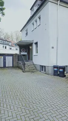 Das Gebäude in dem sich die Ferienwohnung befindet