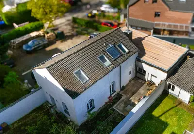 Das Gebäude in dem sich die Ferienwohnung befindet