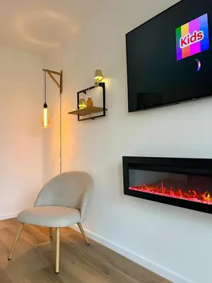 TV/Unterhaltungsangebot in der Unterkunft 2Br freeParking DUS Airp DUS Ess NTFLX